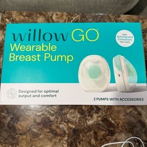 Brand New Willow Go Wearable Breast Pump with Splashguard - unopened box